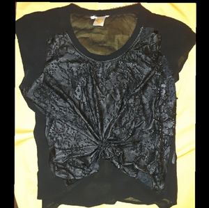 ♦️3@$15!♦️Ladies Top by Available